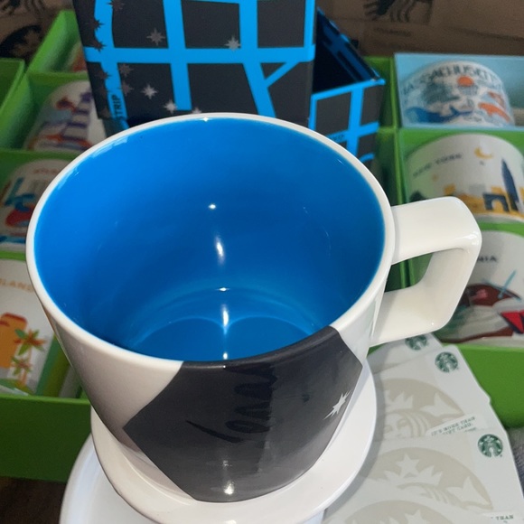 Las Vegas Starbucks mug - Picture 5 of 16